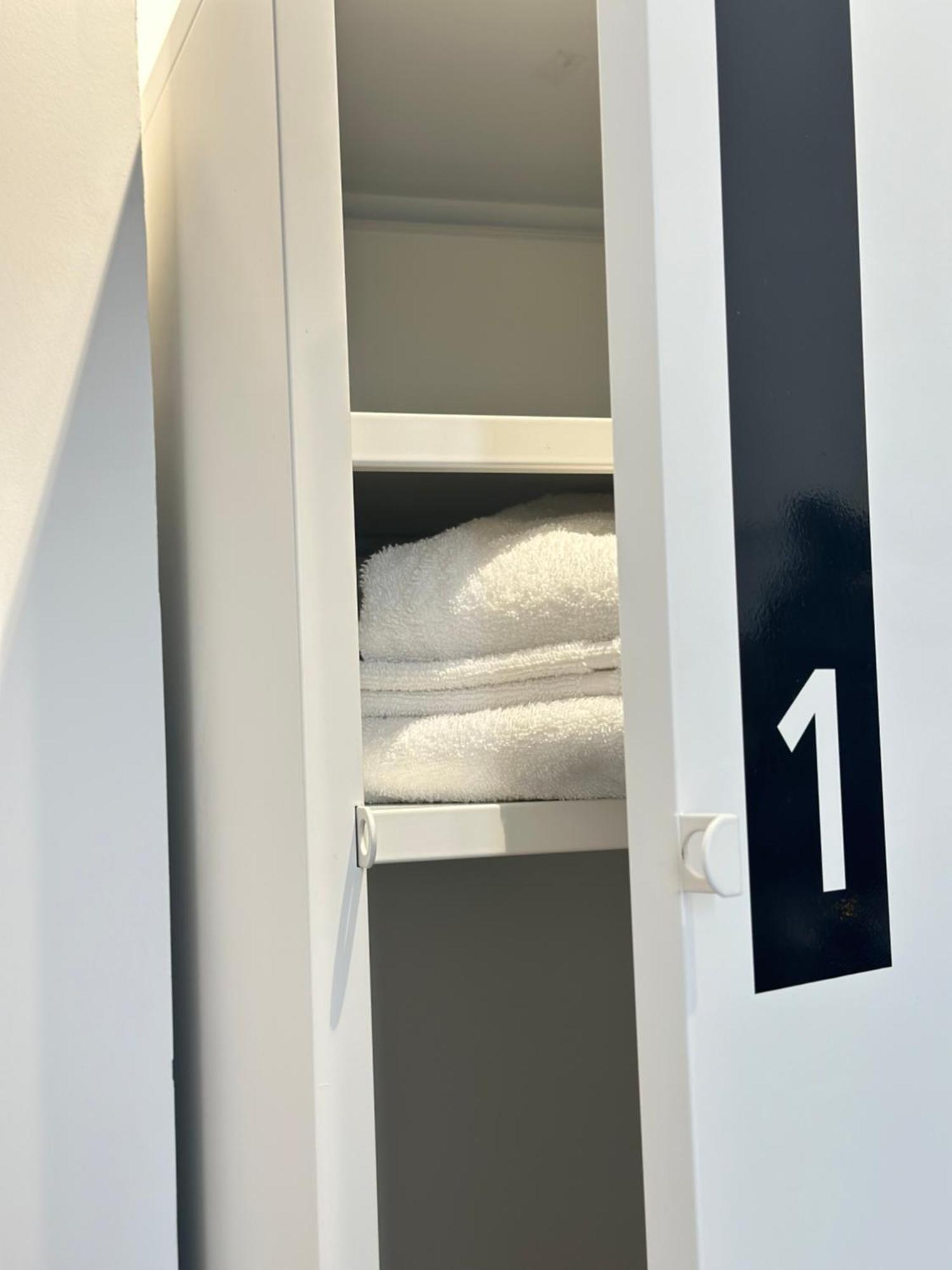 Hostel Alicante Zewnętrze zdjęcie
